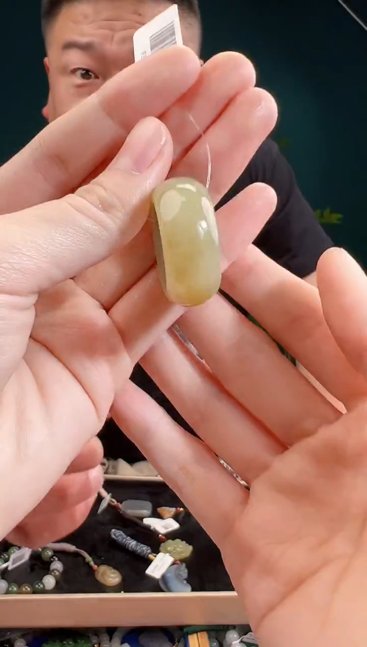 颈饰未镶嵌和田玉一物一证 拍一单发一个