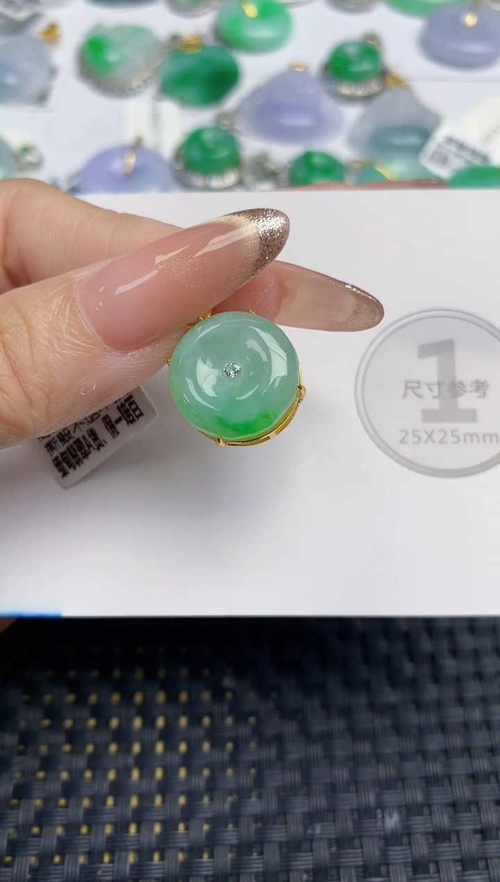 颈饰未镶嵌翡翠天然缅甸A货翡翠百元以上9元证书费自理