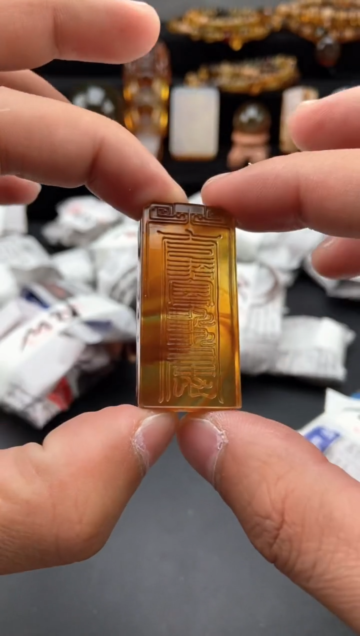 【闪购商品】琥珀颈饰未镶嵌天官赐福吊坠