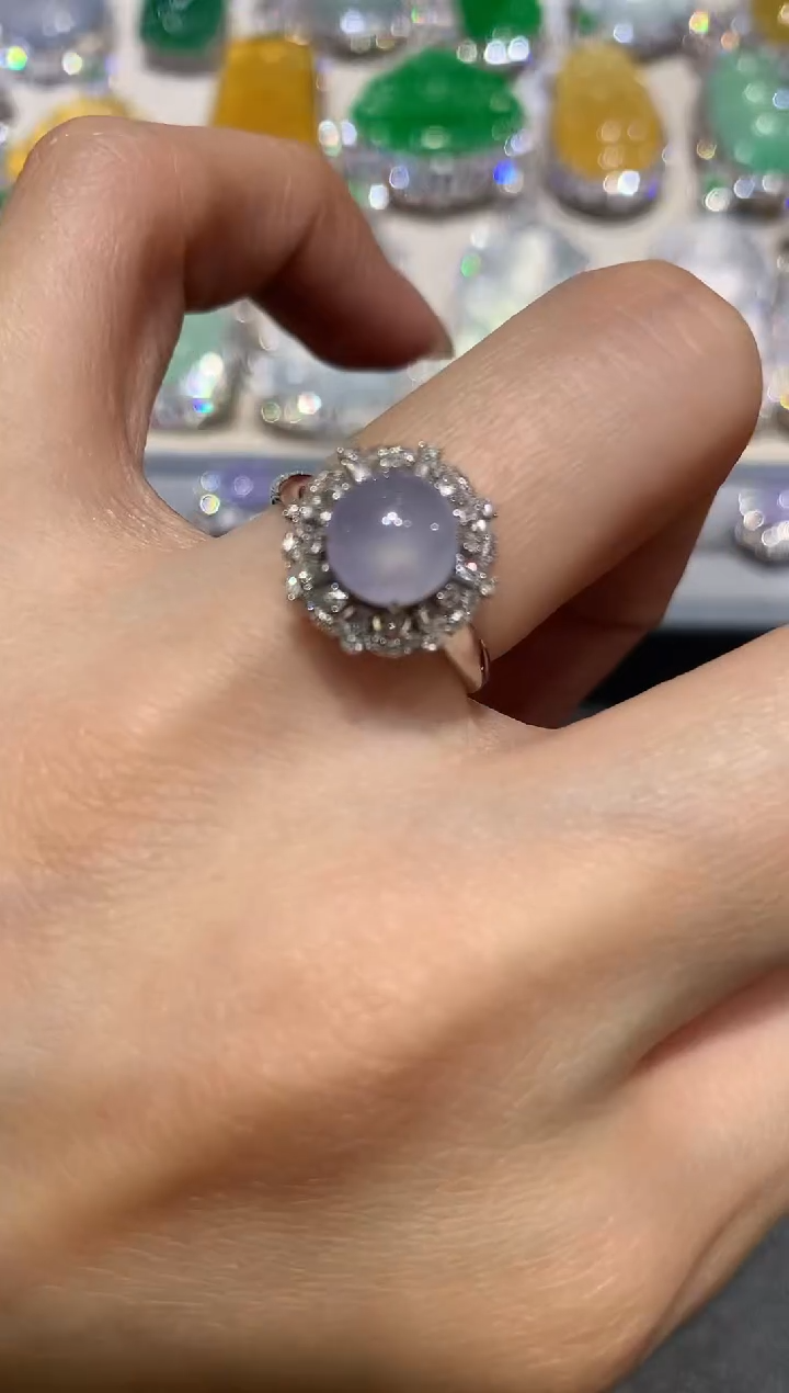 【闪购商品】翡翠戒指18K金镶嵌q77    