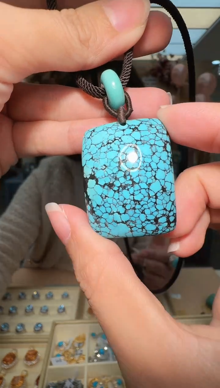 未镶嵌绿松石吊坠（赠链）016  主石尺寸约27*35mm 厚度15