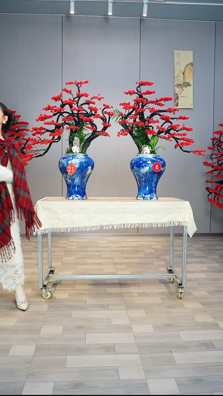无花朵长****行北美冬青