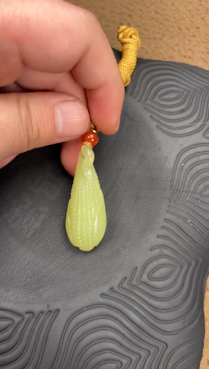 【闪购商品】和田玉挂件未镶嵌001