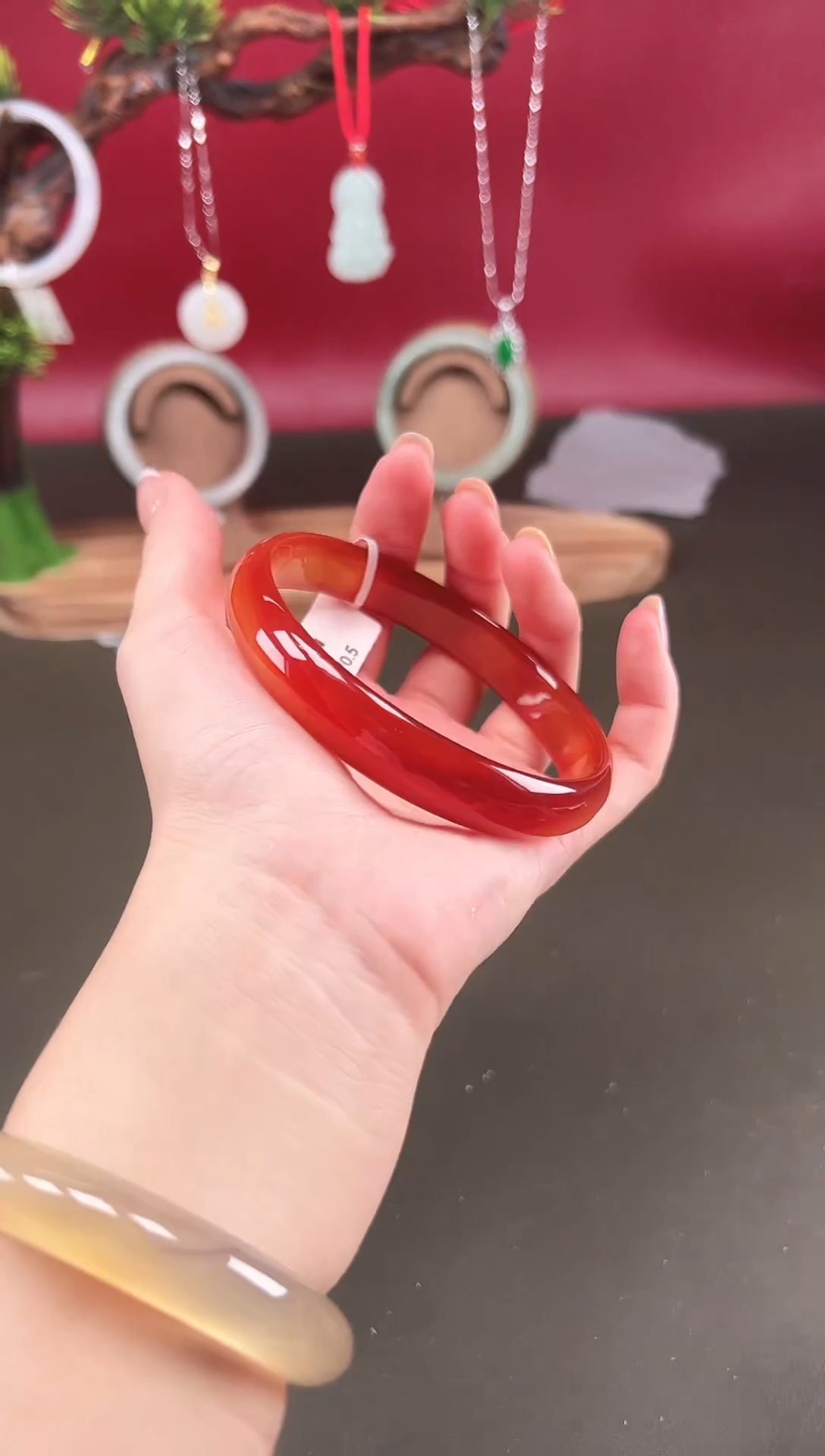 手镯玛瑙/玉髓未镶嵌无礼盒