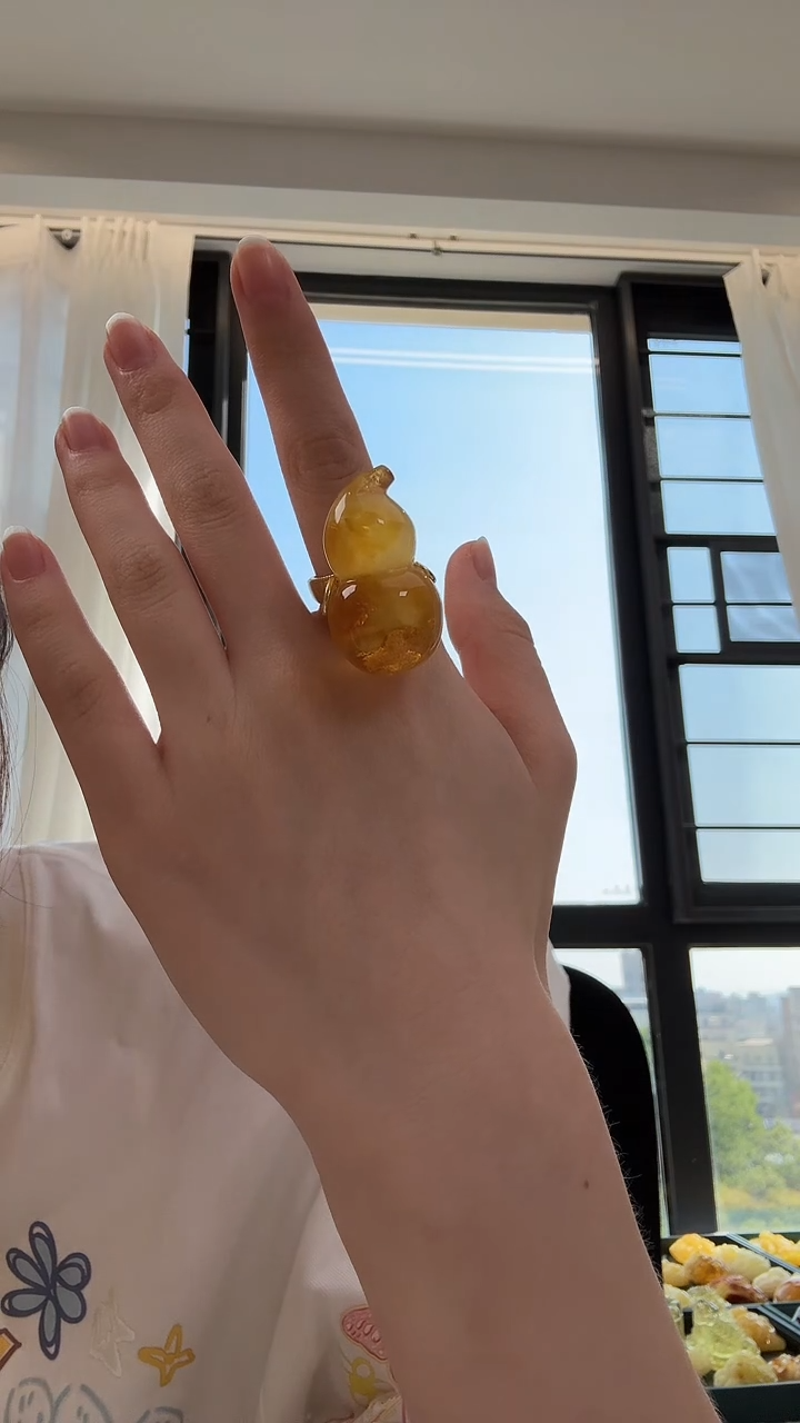 未镶嵌琥珀戒指戒指