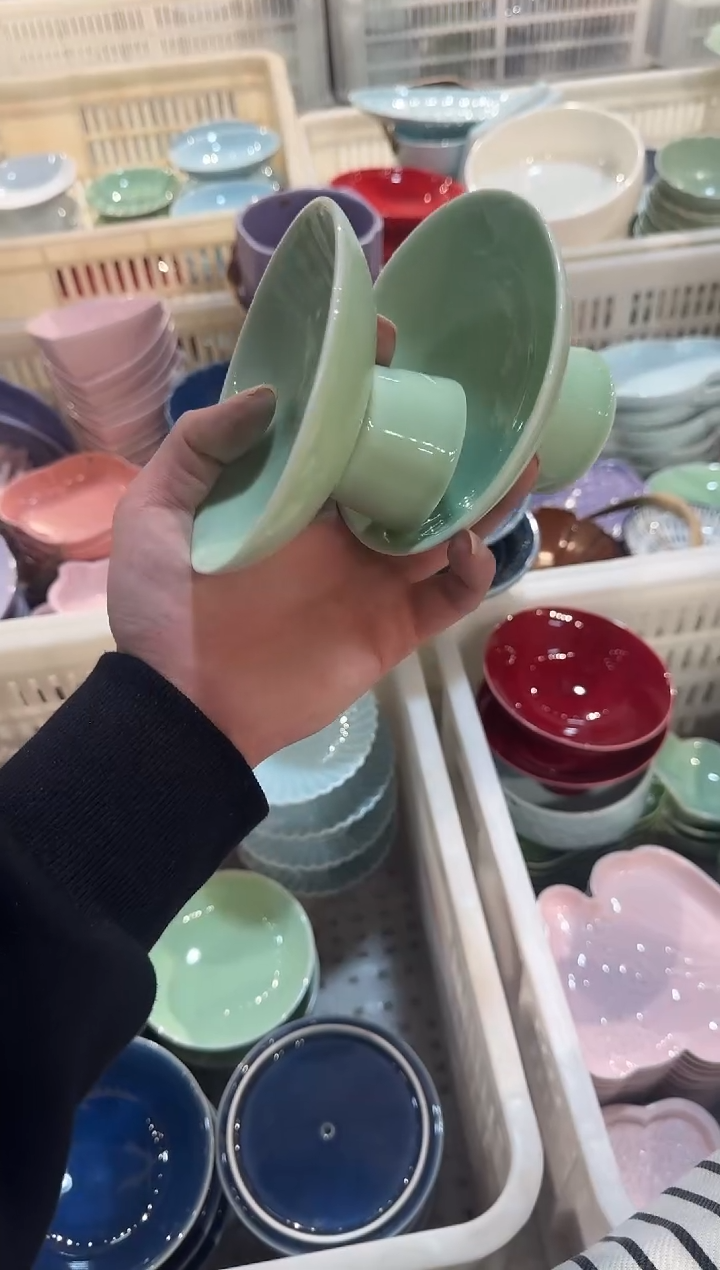 盘微瑕商品 ，介意勿拍 一对
