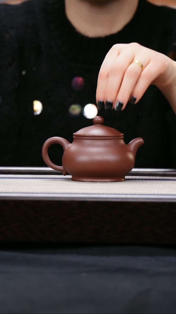 【闪购商品】紫砂茶壶三号井底槽青  潘壶 