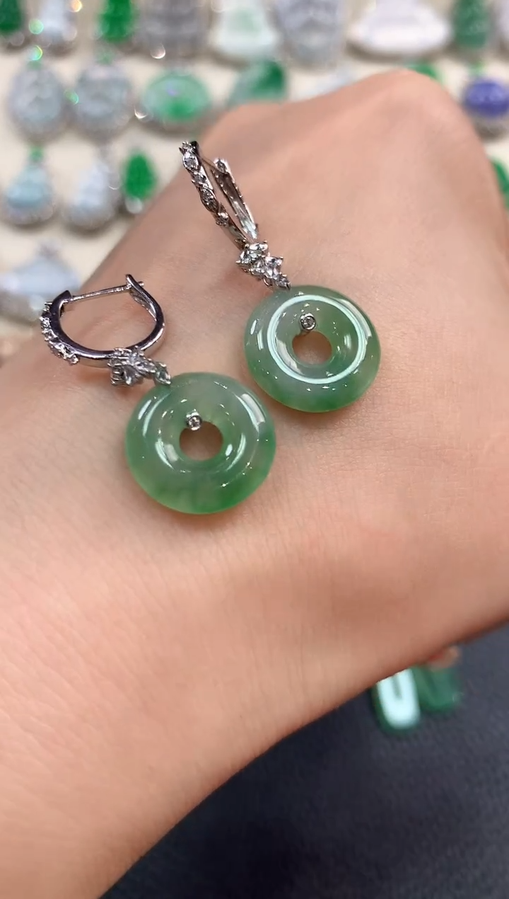 【闪购商品】翡翠耳饰18K金镶嵌n9    