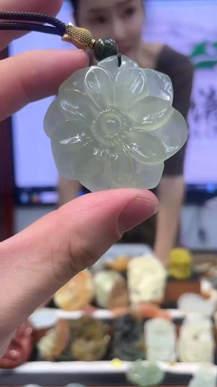 【闪购商品】岫玉吊坠未镶嵌·