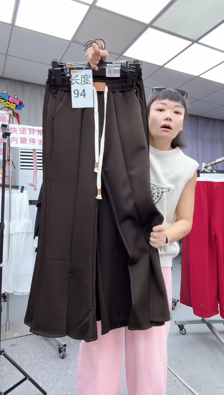 随机发1件/      拍多件发不同款