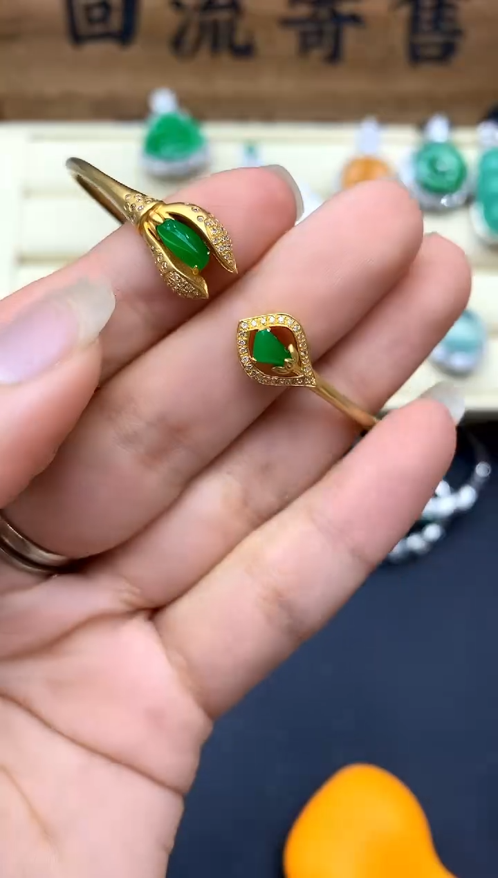 【闪购商品】翡翠手镯18K金镶嵌282-中国好珍宝