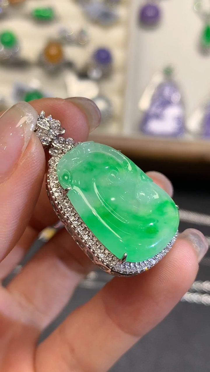 【闪购商品】翡翠吊坠(不含链)18K金镶嵌1151