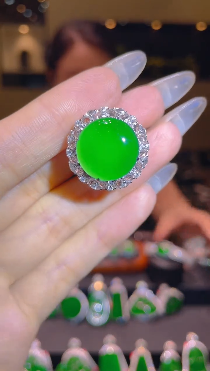 翡翠18K金镶嵌吊坠(不含链)A79