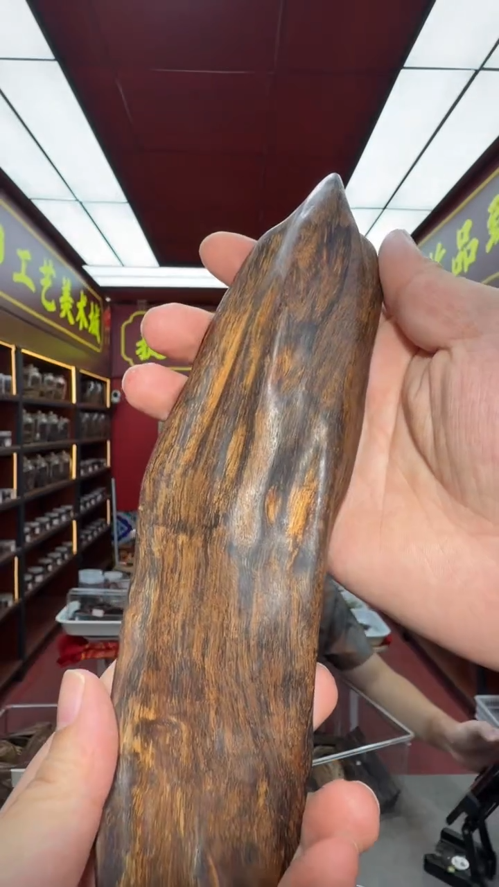 沉香吊坠多样性发一