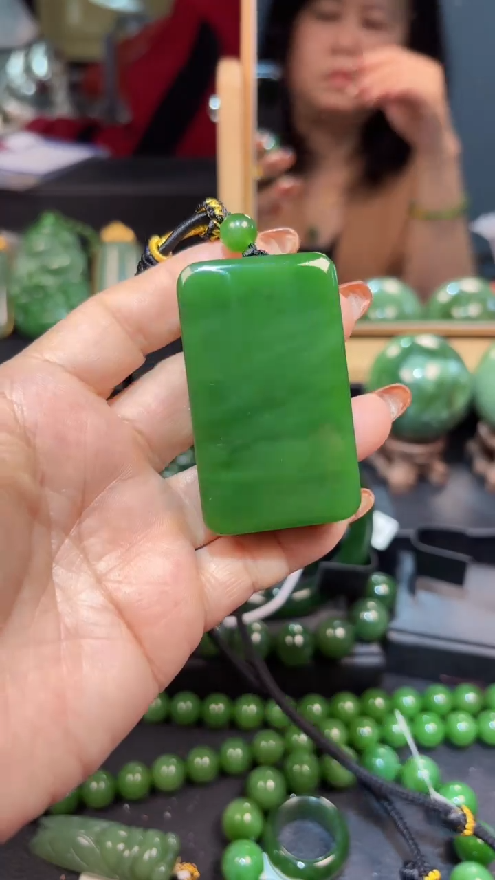 【闪购商品】和田玉（碧玉）颈饰未镶嵌1