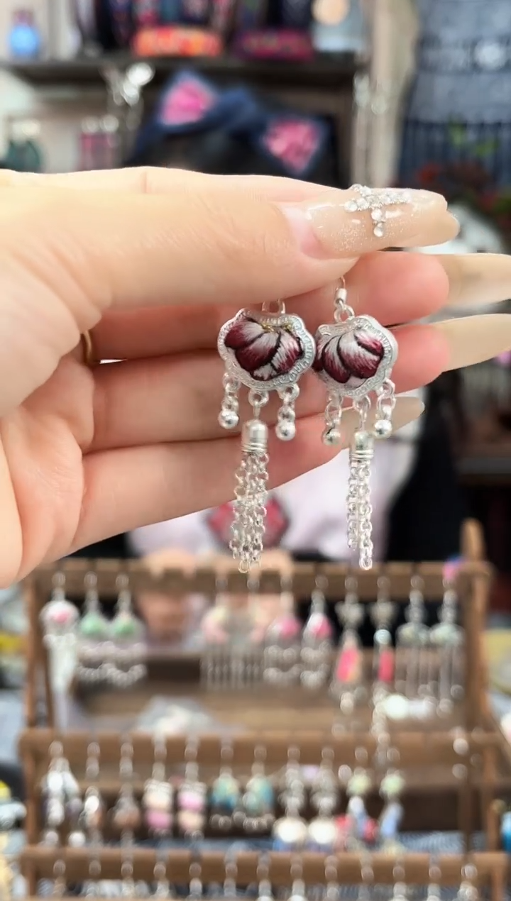 织绣?***?民族风非遗老绣苗银饰品215