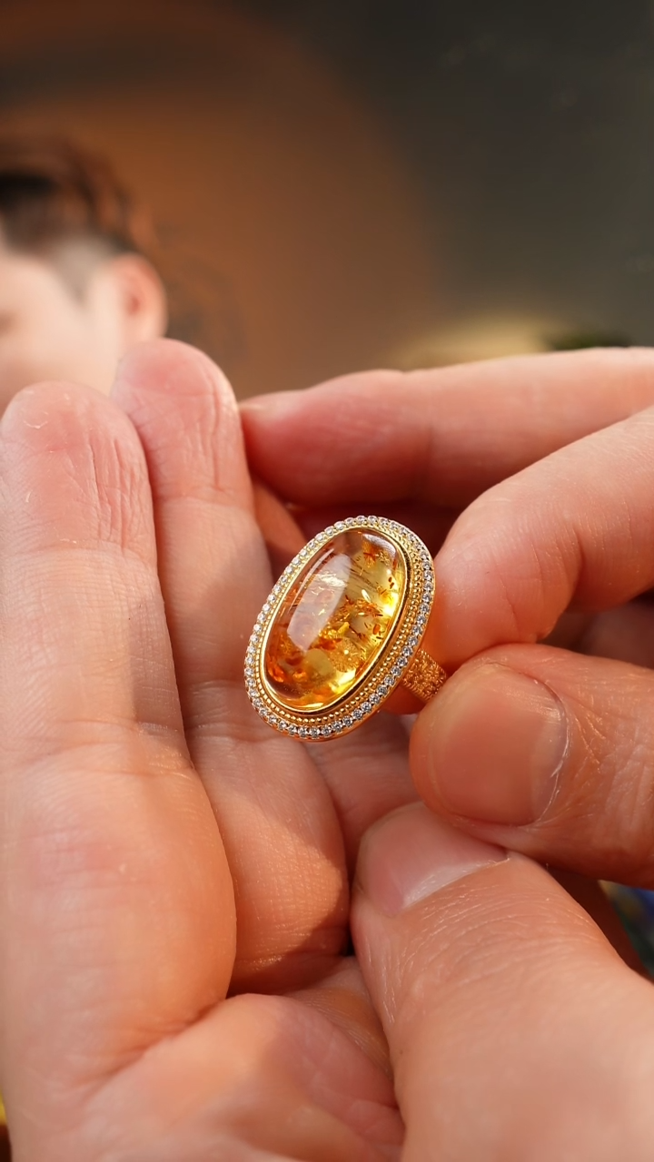 【闪购商品】琥珀颈饰银S925镶嵌花珀戒指