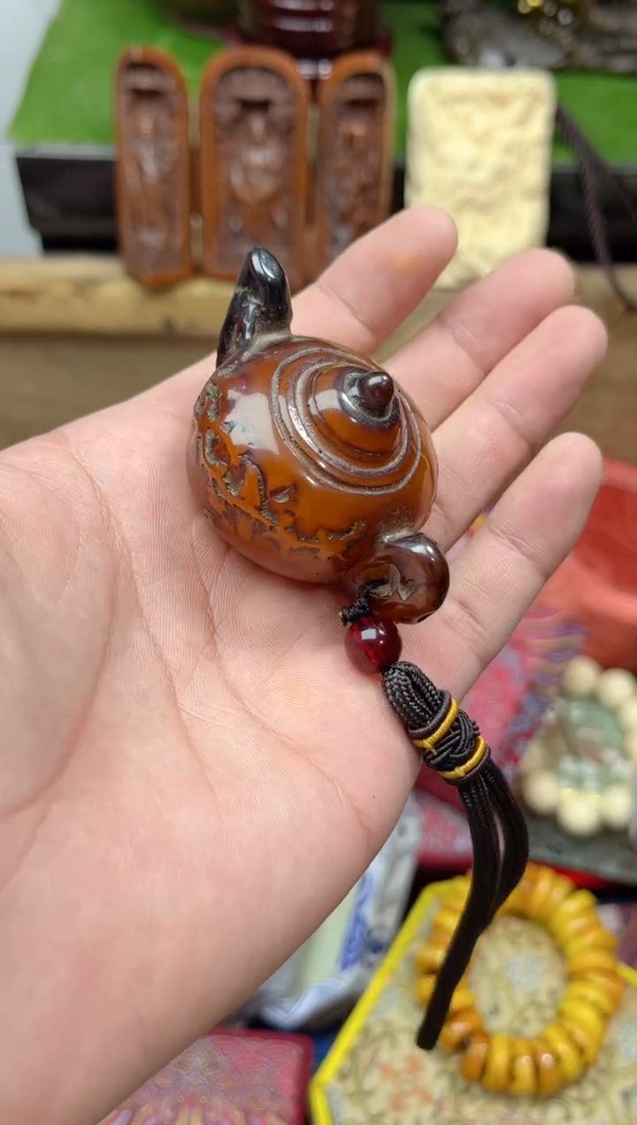 【闪购商品】蜜蜡裸石未镶嵌点击链接下单即可