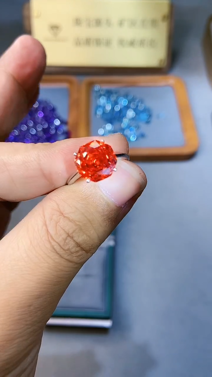 【闪购商品】石榴石戒指银S925镶嵌354