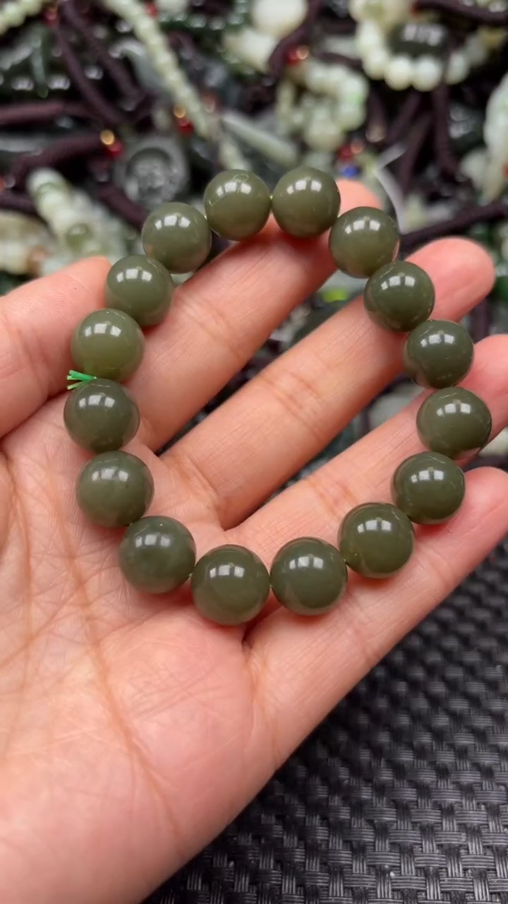 【闪购商品】和田玉颈饰未镶嵌.