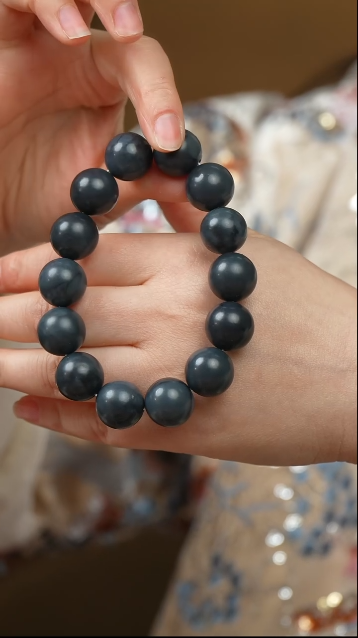 未镶嵌和田玉挂件手串（多样性发货）