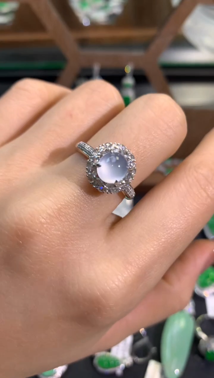 【闪购商品】翡翠吊坠(不含链)18K金镶嵌戒指