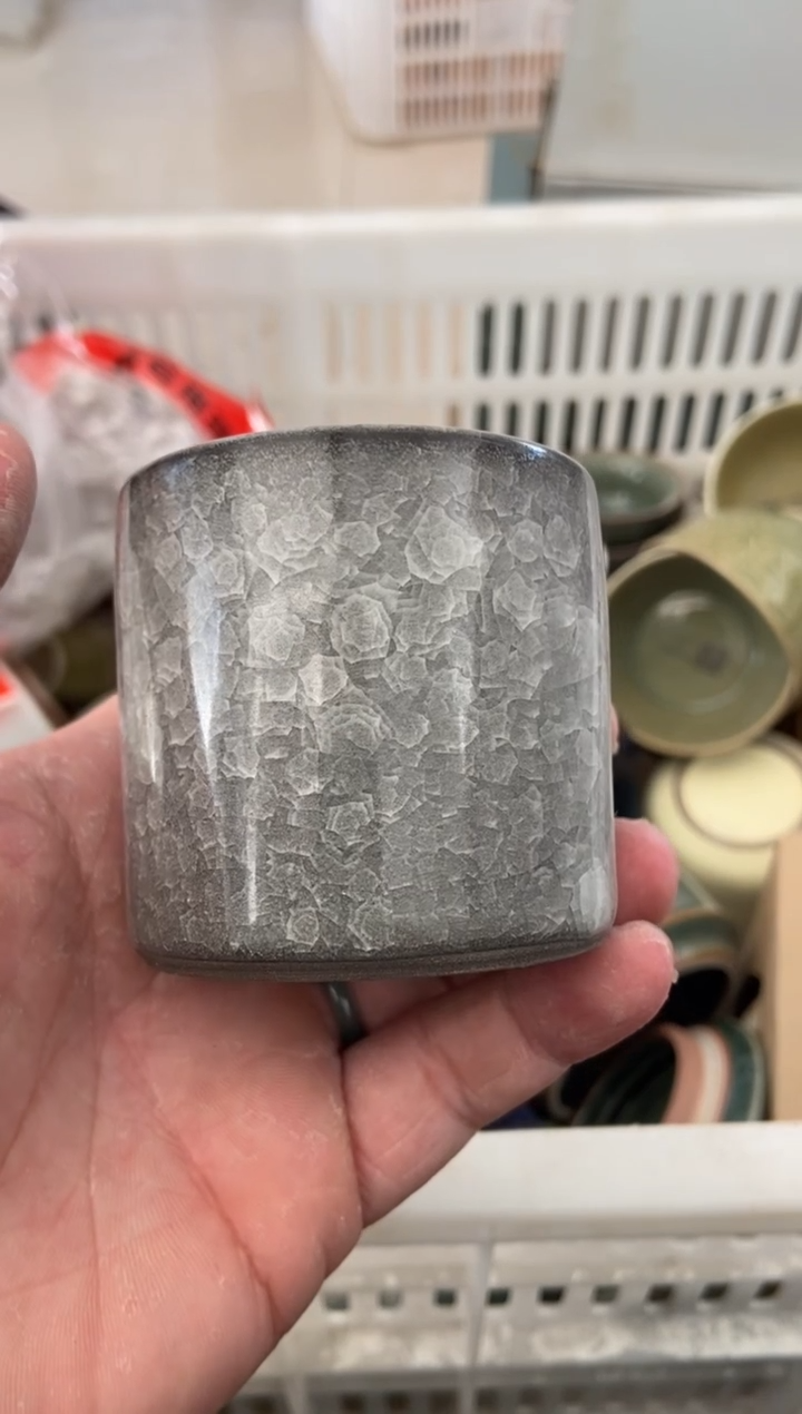 杯无运费险有瑕疵的摄影的产品有使用过的痕迹有点脏介意勿拍