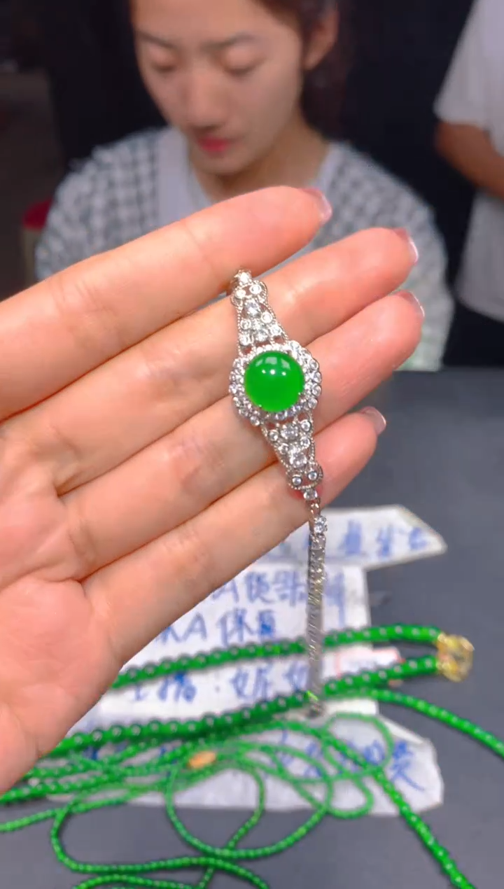 定制翡翠未镶嵌170多样性发货（发其一）