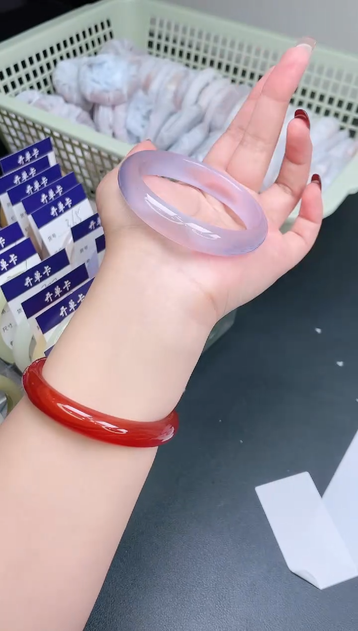 【闪购商品】石英质玉手镯未镶嵌390-59