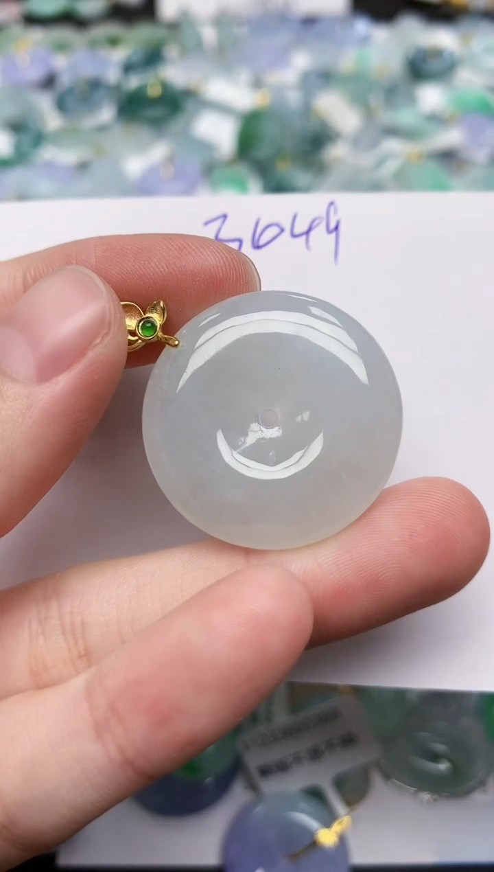 颈饰未镶嵌翡翠天然缅甸A货翡翠百元以上9元证书费自理