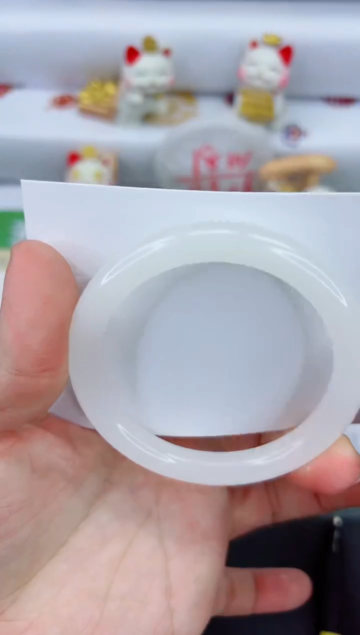 【闪购商品】石英质玉手镯未镶嵌1746-56.7afh