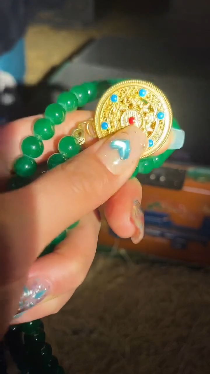 【闪购商品】【闪购商品】绿色罗盘项链