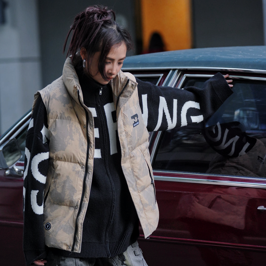 设计马甲雕磨污渍手工涂鸦刷色泥染涂黑廓形夹克