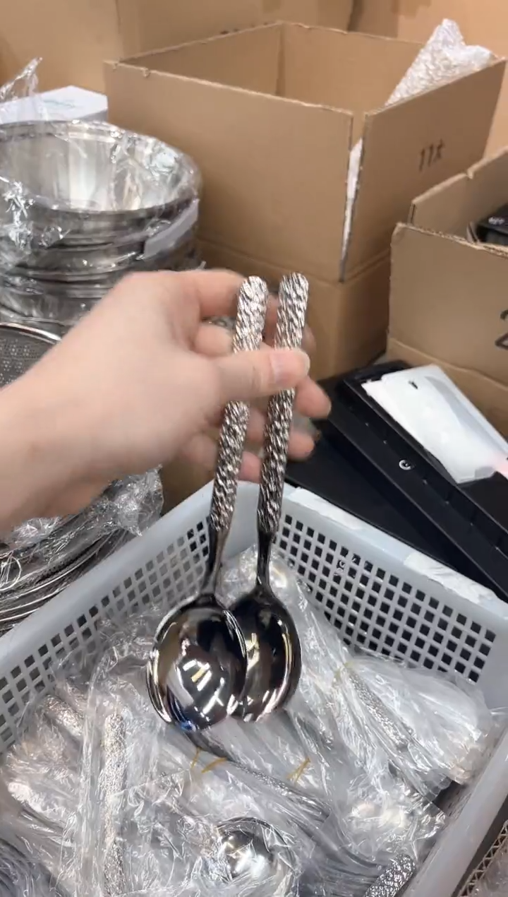 【闪购商品】不锈钢鎏金纹西餐勺两支装