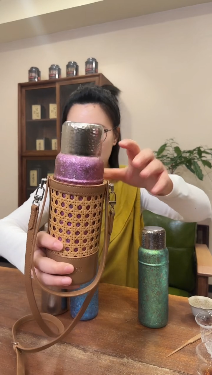 600毫升粉色纯钛+编织杯套