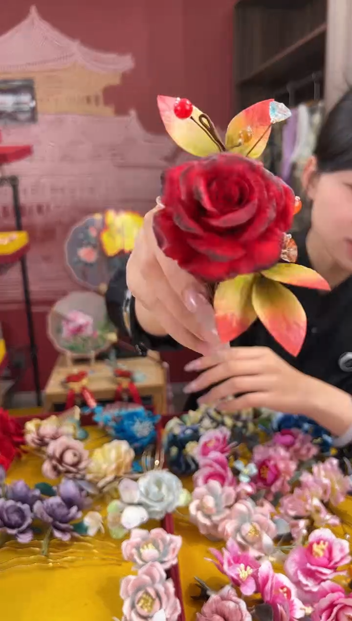 【闪购商品】刺绣非遗绒花（发饰） 