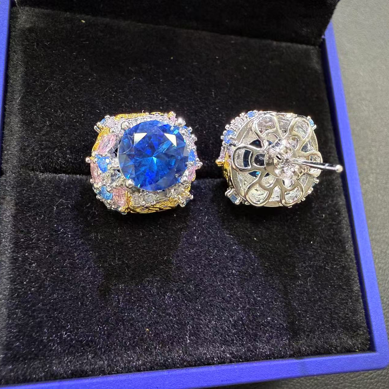 DYWW792 蓝色耳钉