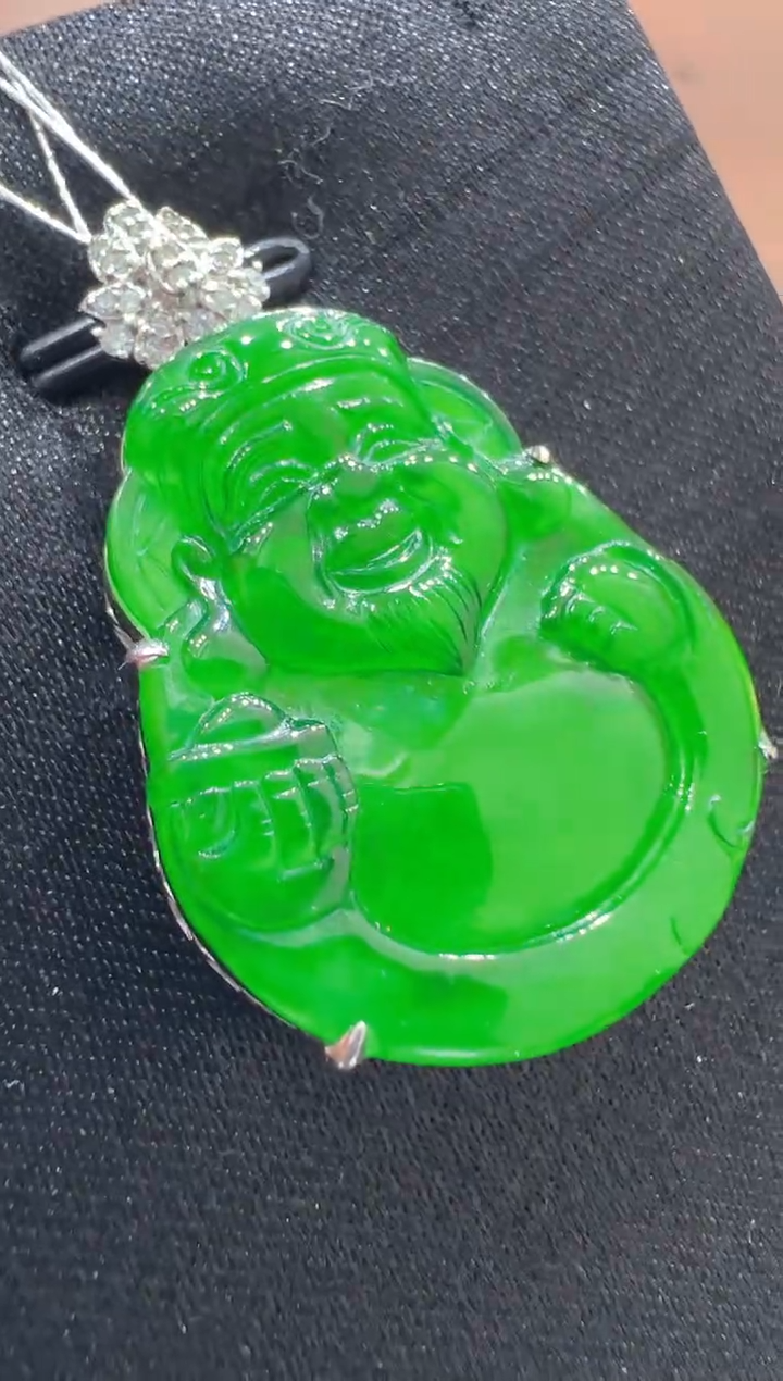 【闪购商品】翡翠吊坠(不含链)18K金镶嵌            