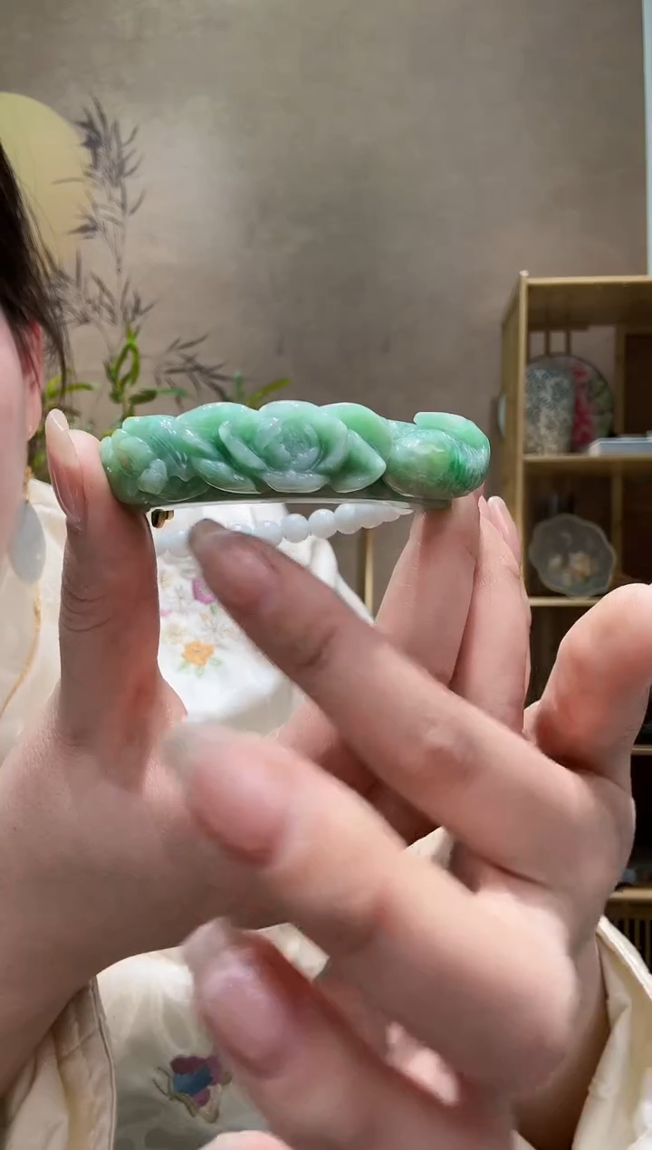 【闪购商品】翡翠颈饰未镶嵌吊坠