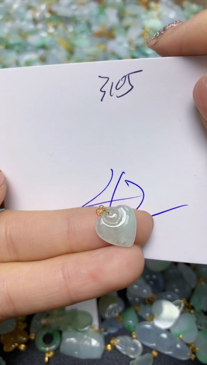 【闪购商品】翡翠挂件18K金镶嵌 天然翡翠A货