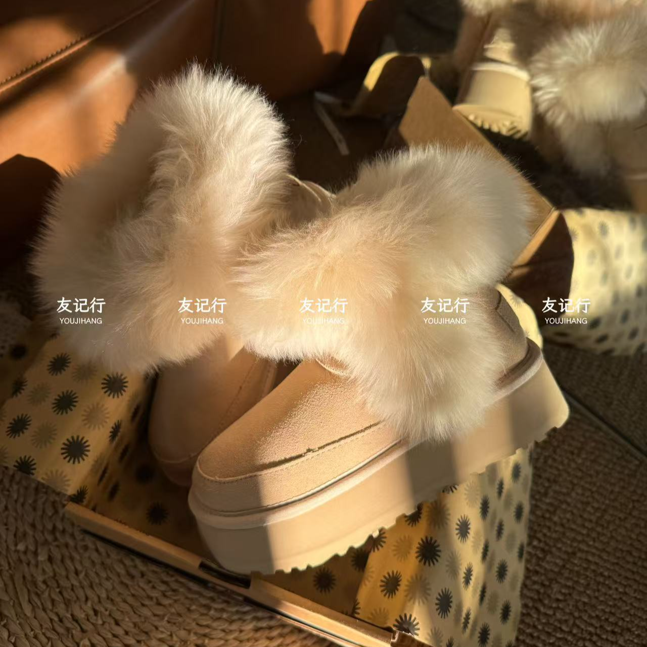 「友记」库蒂茨特厚底小中筒羊皮毛一体雪地靴/日常毛茸茸休闲时尚