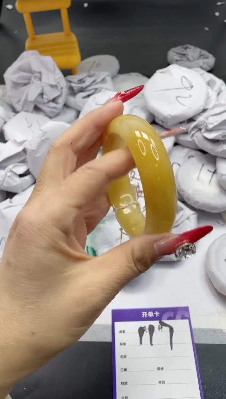 【闪购商品】石英质玉手镯未镶嵌117