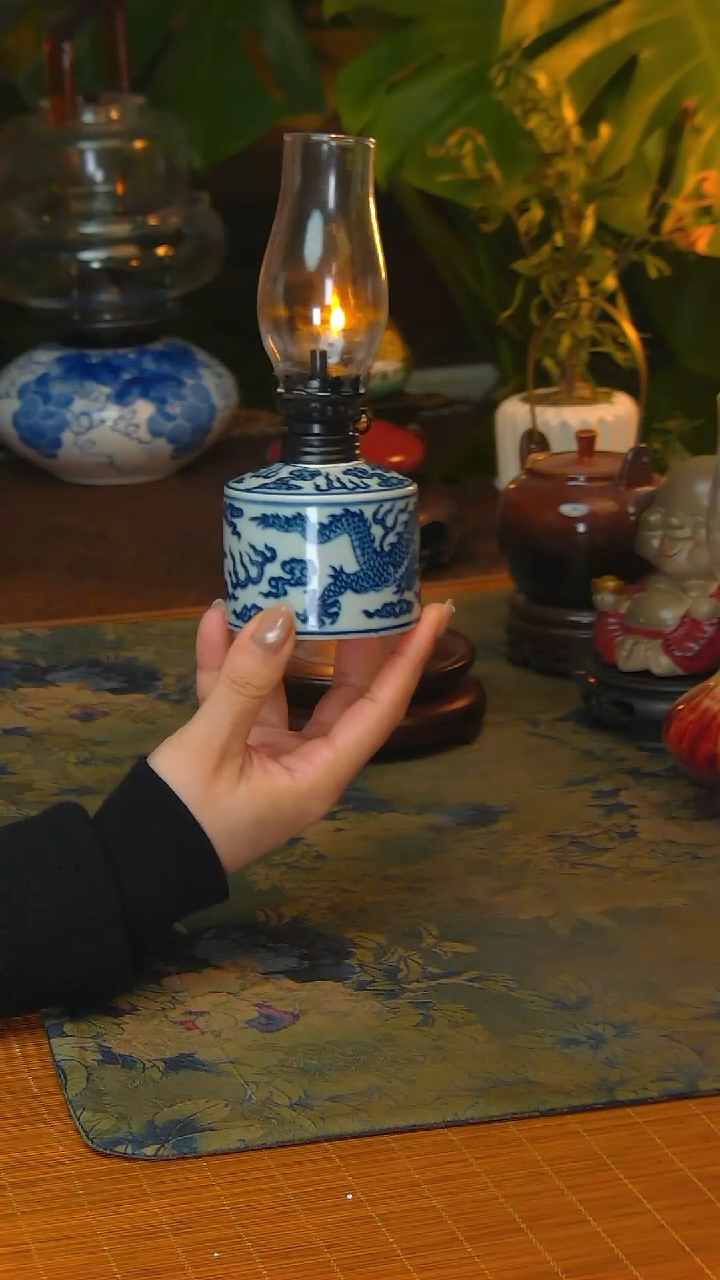 【闪购商品】景德镇陶瓷手工灯摆件