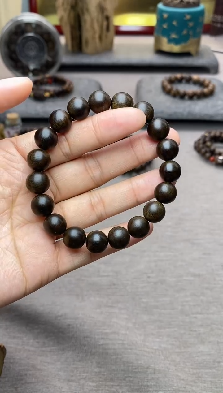 【闪购商品】沉香手串芽庄白棋10沉水单圈