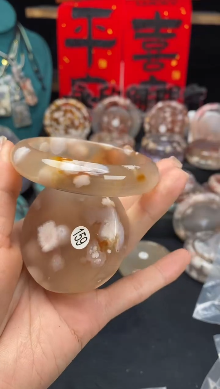 【闪购商品】石英质玉手镯（圆镯）未镶嵌56