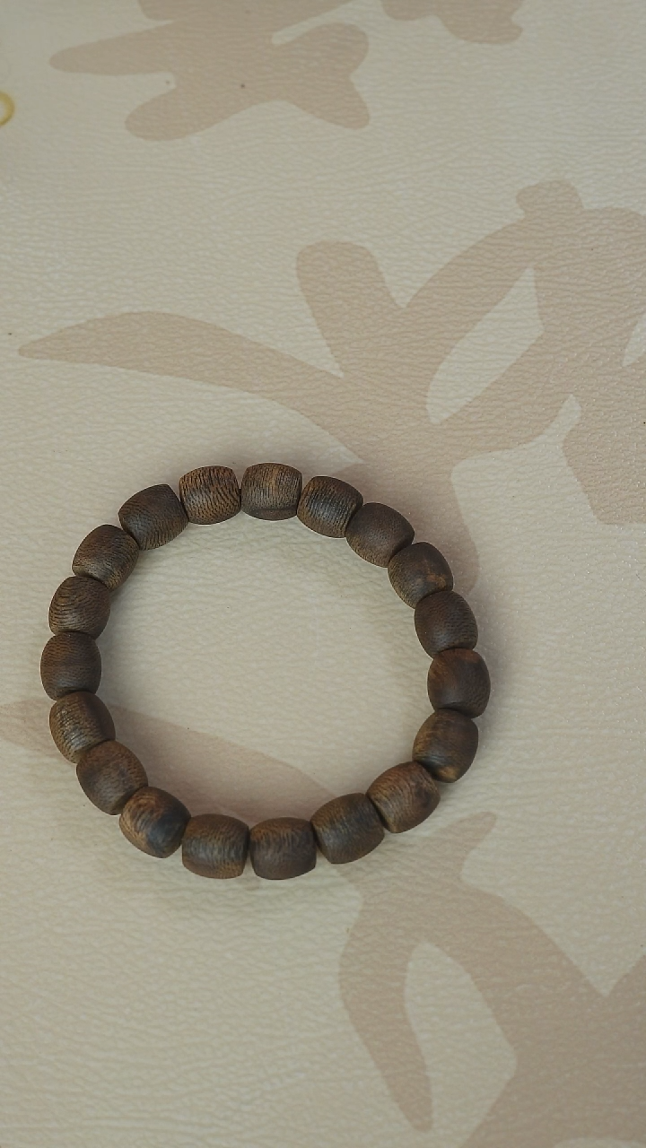 沉香手串静****】海南莺歌绿棋楠卡10单圈鼓珠99沉