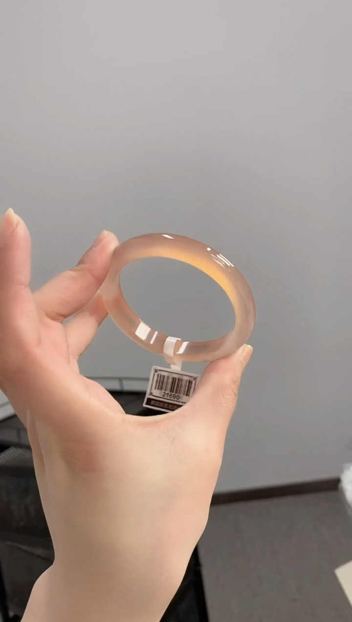 【闪购商品】玛瑙/玉髓手镯未镶嵌54圈