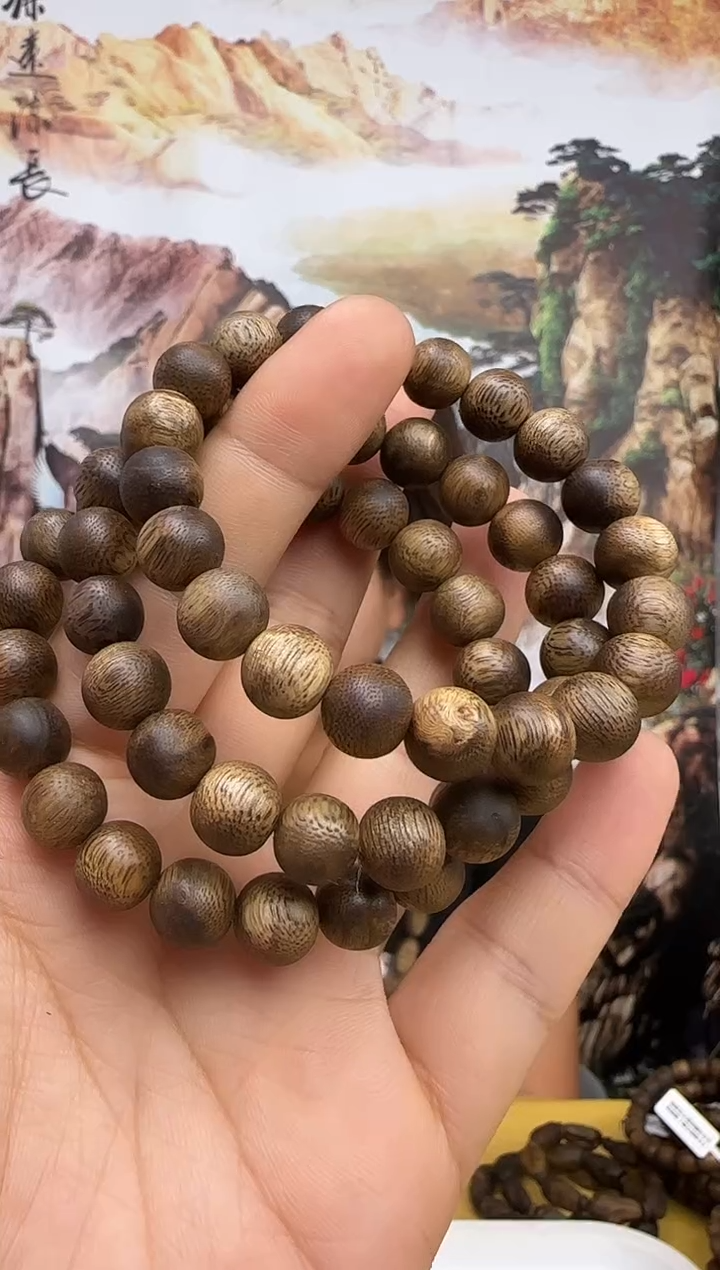 沉香沉香碎屑Y10奇楠白奇虫漏单圆卡10宠粉多样性发一