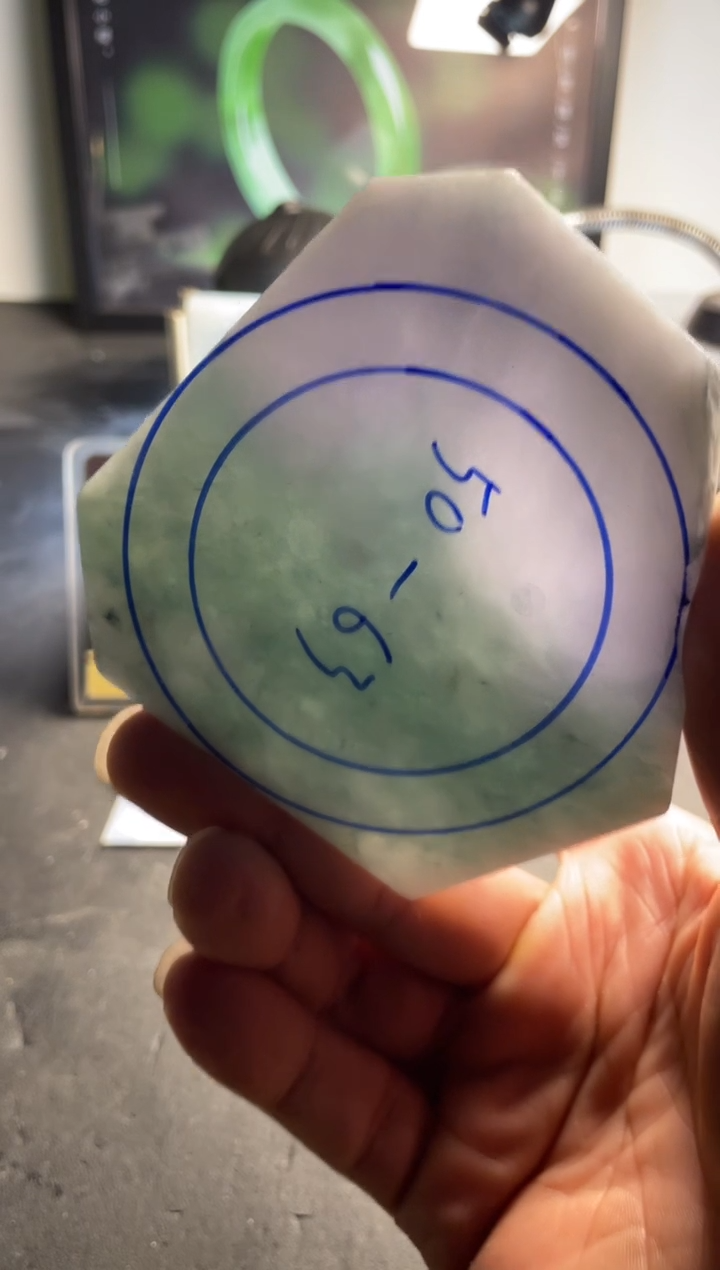 未镶嵌翡翠定制翡翠霍*尼翡翠