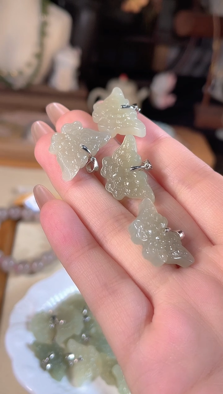 和田玉银S925镶嵌吊坠(不含链)多样性发货其一